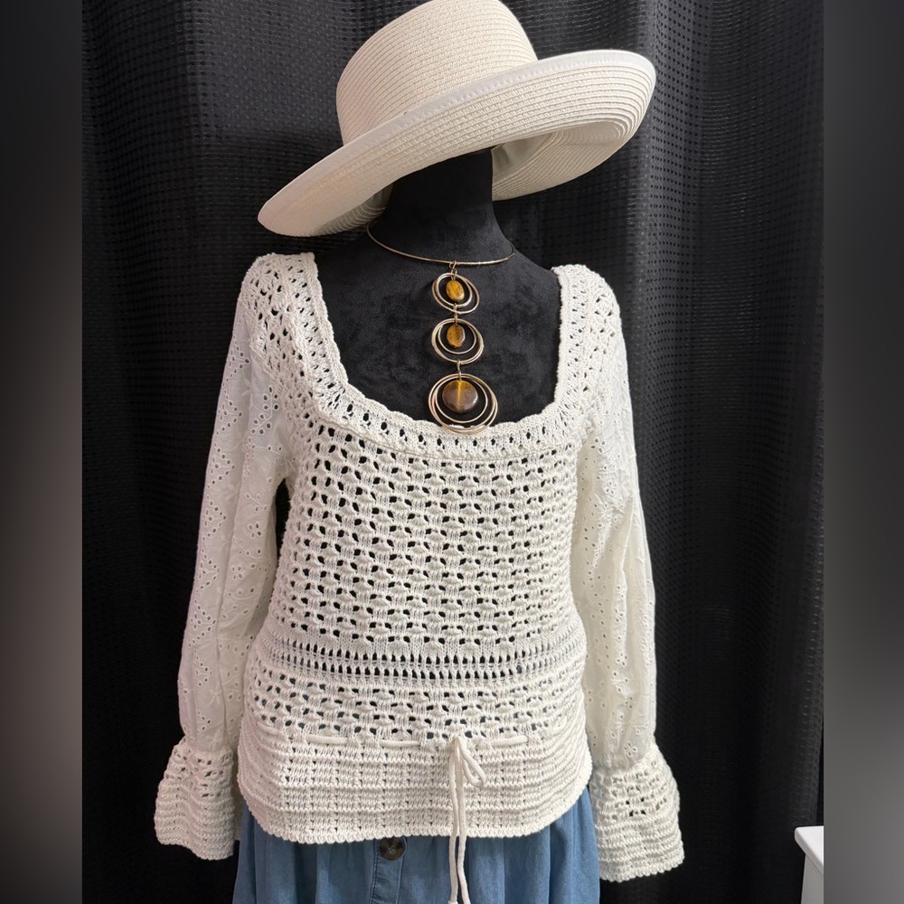 Zara cream crochet knit sweater size large